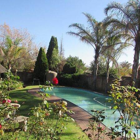 Oasis Of Life Guest House Witbank Zewnętrze zdjęcie