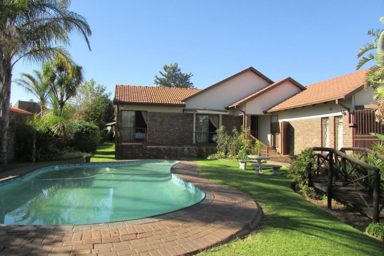 Oasis Of Life Guest House Witbank Zewnętrze zdjęcie