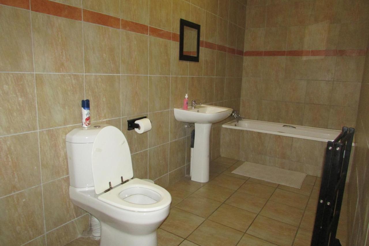 Oasis Of Life Guest House Witbank Zewnętrze zdjęcie